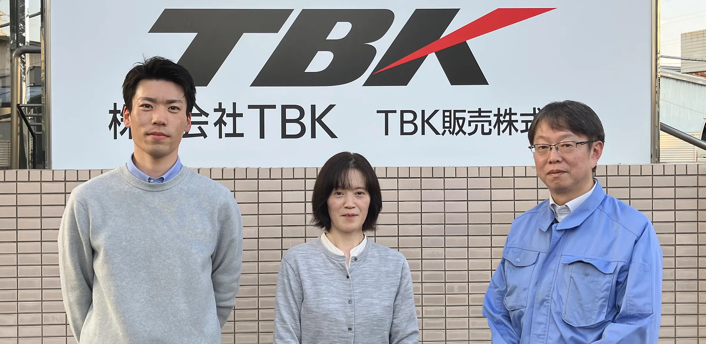 「複雑化した勤怠管理システムをスマート移行」。[[br]]システムの高い柔軟性と安心のサポート体制で実現